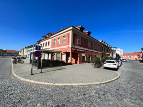 Hotel Maxi, Uherské Hradiště